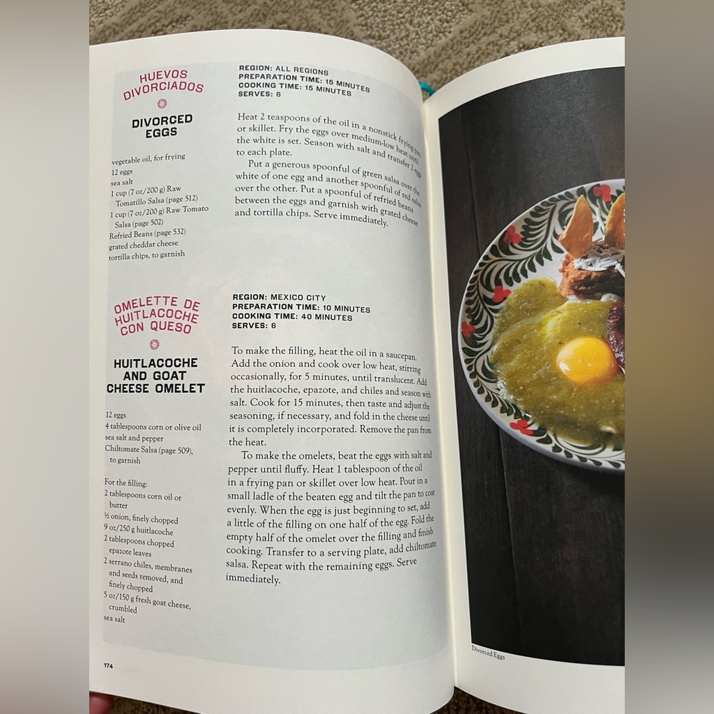 Mexico: The Cookbook by Margarita Carrillo Arronte - Picture 11 of 17